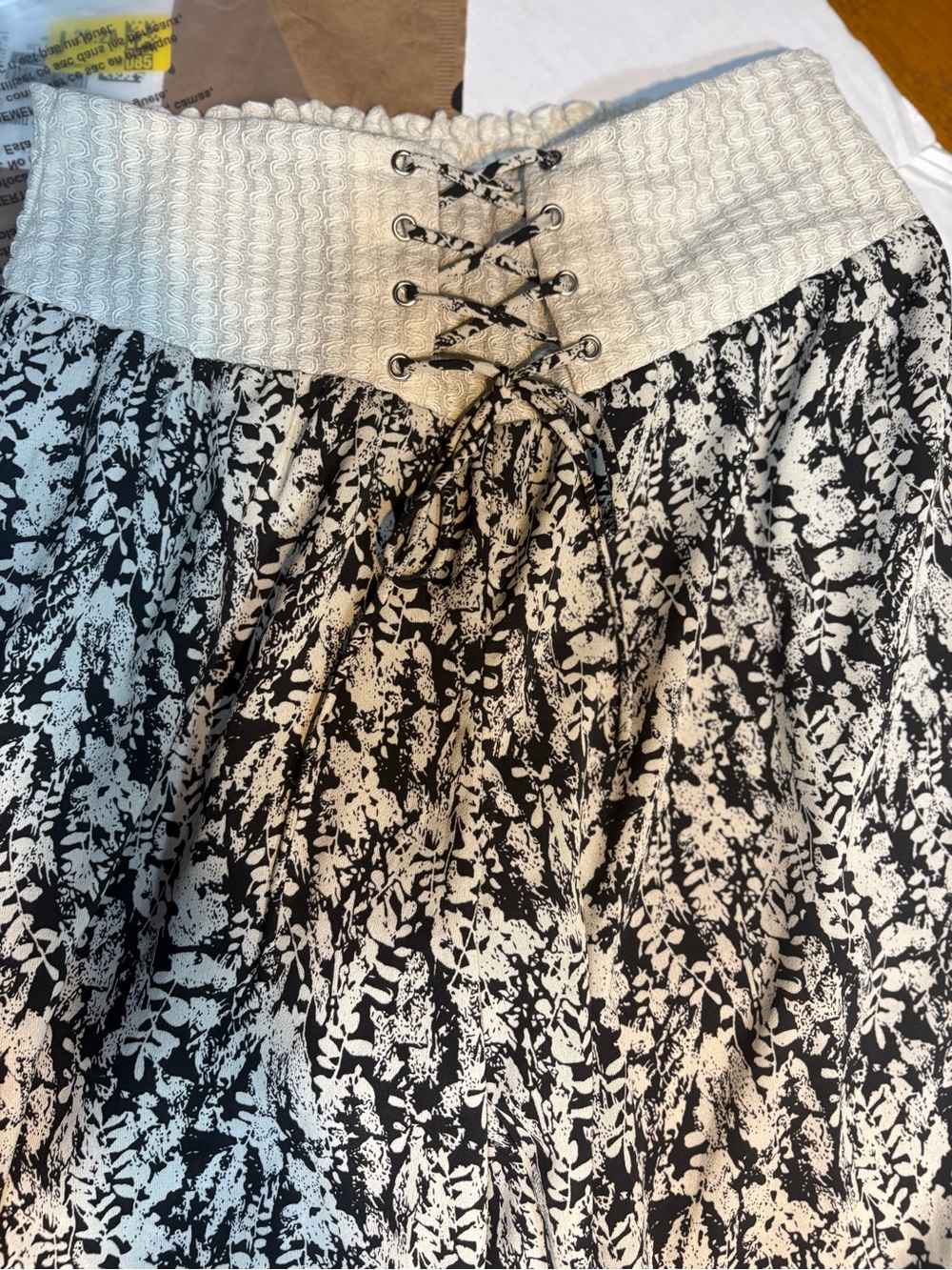 Hayden high corset-style smocked waistband lace-up wide-leg medium - Picture 8 of 10